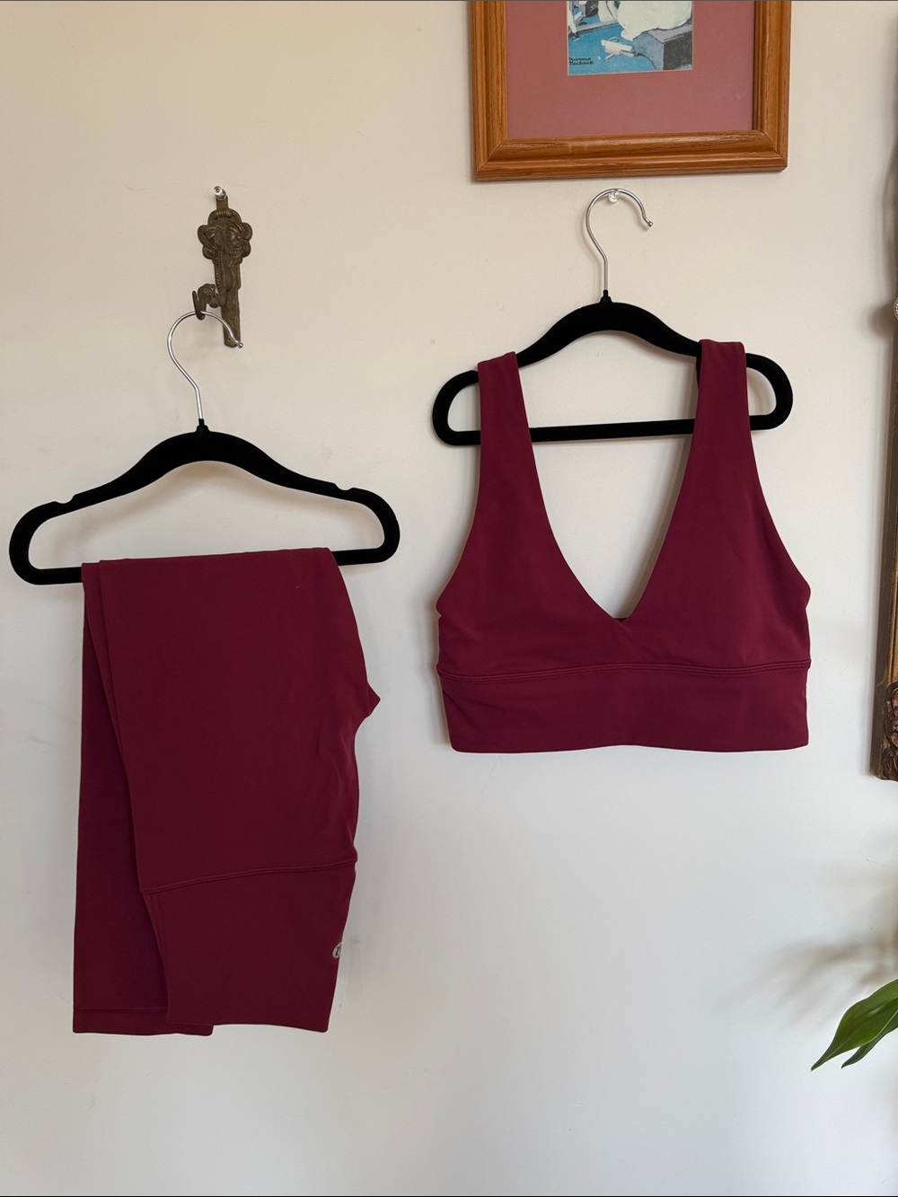 lululemon athletica Deep V Sports Bra and Matching Leggings - Burgundy